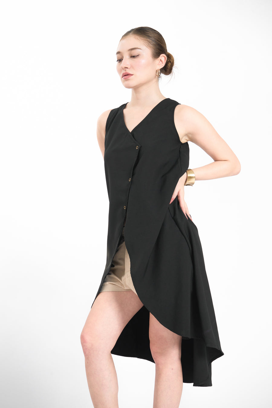 JING Uneven Hem Tunic Top (BLACK)